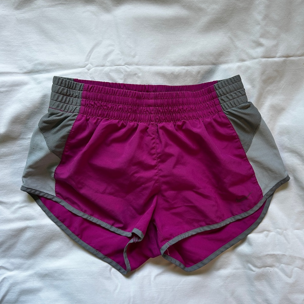Women's Nike Running Shorts - XS